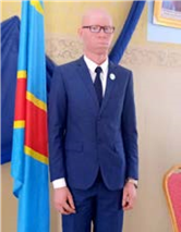 LeKiosquebyGCS's tweet photo. #BuzzzMagazine a rencontré #SimonPierreKalenga
À l’occasion de la journée Internationale de sensibilisation à l’albinisme célébrée le 13 juin de chaque année, #SimonPierreKalenga Président National de l’#OBEAC, l’Organisation pour le Bien-Être... https://t.co/Y5QAvxSScs