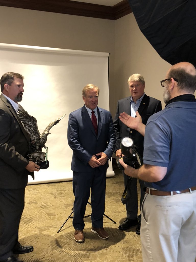 ABCofAlabama's tweet image. SAFEDAY2020 photo shoot @VisitVulcan today #abcmeritshopproud @RobinsMorton @DunnCons @RivesBirmingham @BhateGeo @thompson_eng @grayconstructio @EldecoInc @Murray_Building @BLHarbert @BRAWCO_Inc @BaileyHarrisCo1 @JohnsonKreis @MJHarrisLLC @HOARLLC @bldgandearth and many more!