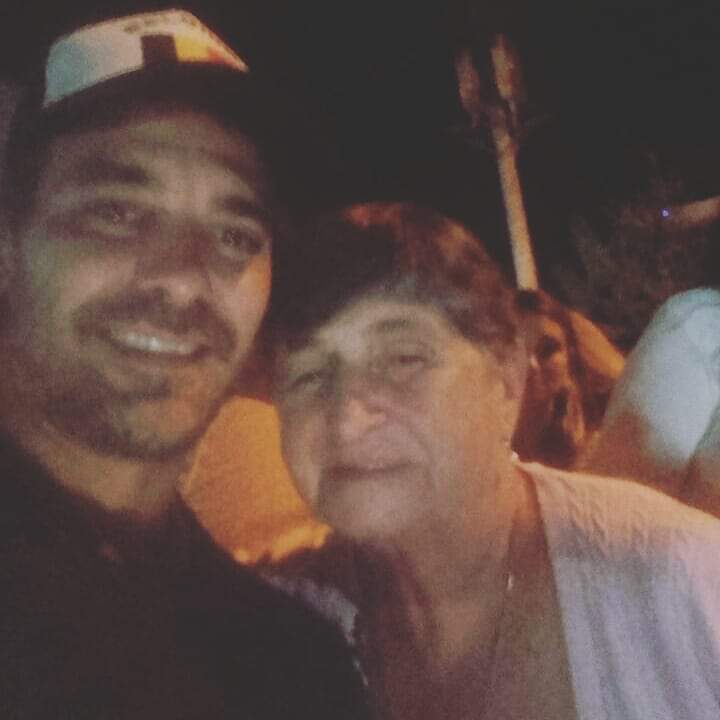 CarrizoAgus96's tweet photo. Ella es "Bebi", la abuela de una amiga y mañana cumple 80 años. Me ayudan a dar rt así llegamos a que lo vea @cuervotinelli y @pedroalfonsoo y consigamos un video para ella? ❤🙏🏽 https://t.co/oHB9zd32IR