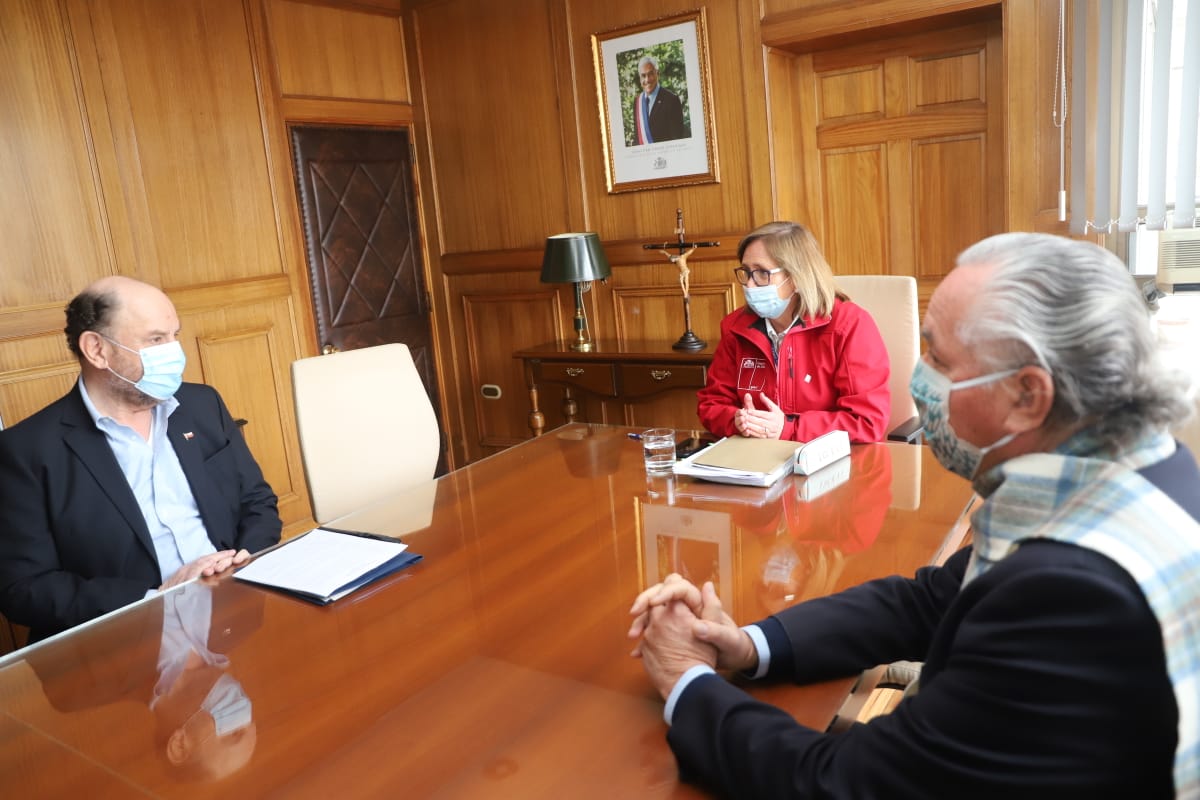 Recibí al Min <a href="/amorenocharme/">Alfredo Moreno Charme</a> conversamos sobre los proyectos de nuestra región de #OHiggins y los desafíos que se vienen por delante. Luego nos reuniremos con seremis y representantes del mundo privado para instalar nuevo Consejo Asesor #PasoAPaso #ChileSeRecupera