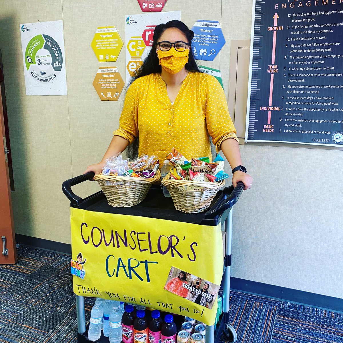 Vista Grande Cajon Valley (@vistagrandecv) on Twitter photo Introducing Vista Grande’s full time counselor, Mrs. Etuale-Caldera. We’re so lucky to have her here supporting students & staff! <a href="/bautistat27/">Tita Cordero-Bautista</a> <a href="/CajonValleyUSD/">CajonValleyUSD</a> @cvusdWellness Introducing Vista Grande’s full time counselor, Mrs. Etuale-Caldera. We’re so lucky to have her here supporting students & staff! <a href="/bautistat27/">Tita Cordero-Bautista</a> <a href="/CajonValleyUSD/">CajonValleyUSD</a> @cvusdWellness