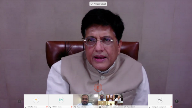 PiyushGoyal's tweet image. Held a meeting with industrialists from renewable energy industry &amp;amp; discussed ways to generate solar power under Make in India initiative

Also spoke about deploying solar power plants on Railway land to further our goal of making Indian Railways a Net Zero Carbon Emitter by 2030