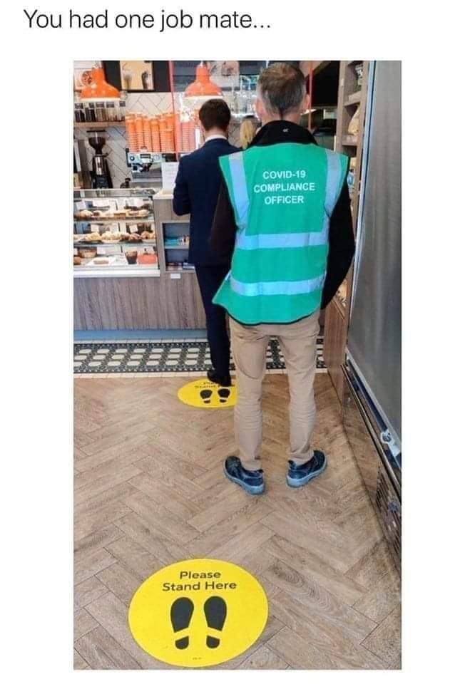 theJeremyVine's tweet photo. Back a bit, mate. 

(via @krayt_5) https://t.co/4ChIbAkhvI