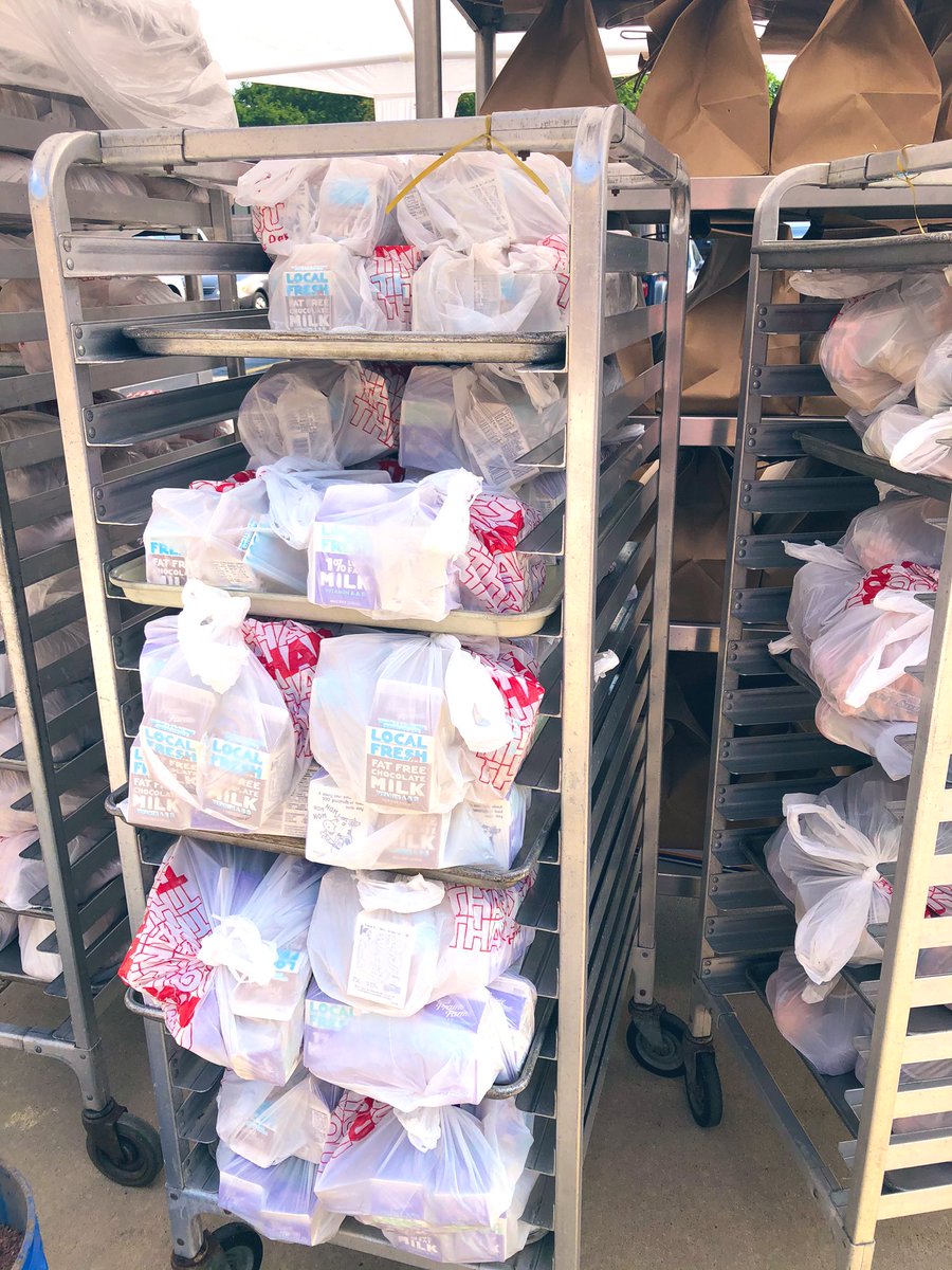 mary luckritz tweet media