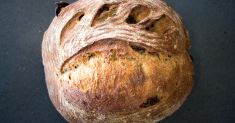 TaborBread's tweet photo. Olive Rosemary. hard white wheat flour, sifted organic flour, natural starter, mixed olives, rosemary, sea ... https://t.co/DJnWpMYaHN