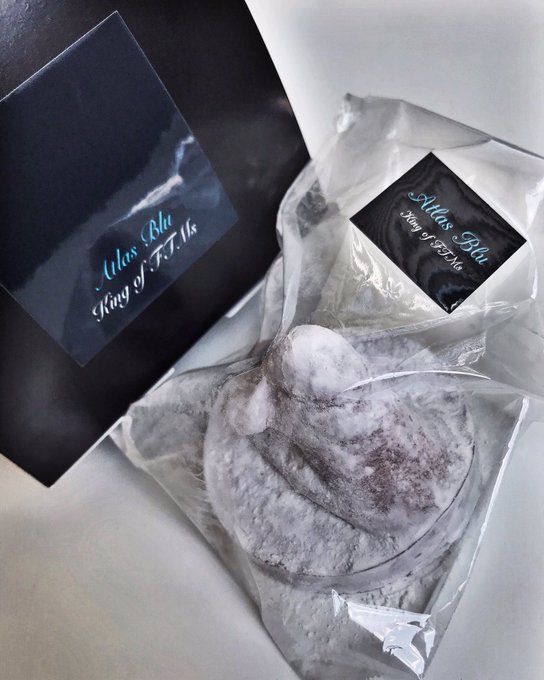 Atlas Blu’s pics and videos