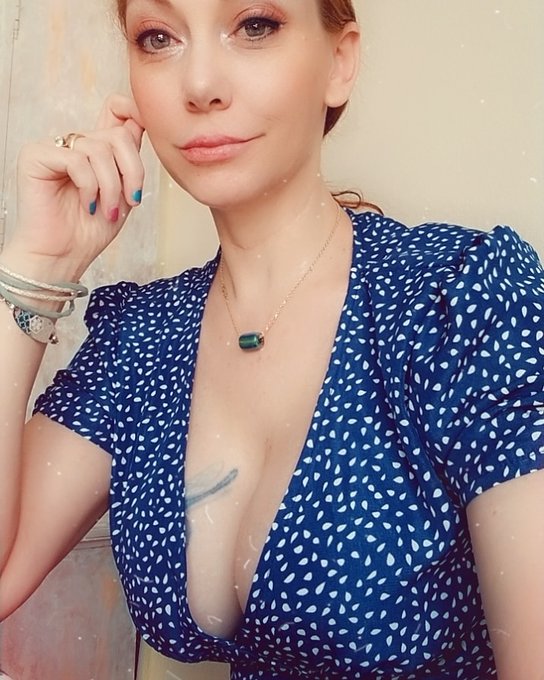 All my Onlyfans content is exclusive to Onlyfans.  You won't see it anywhere else.   4.99 won't break<a href="/tag/dessert"class="tags"><span>#dessert</span></a><a href="/tag/snacktime"class="tags"><span>#snacktime</span></a><a href="/tag/underboob"class="tags"><span>#underboob</span></a><a href="/tag/workinghard"class="tags"><span>#workinghard</span></a>