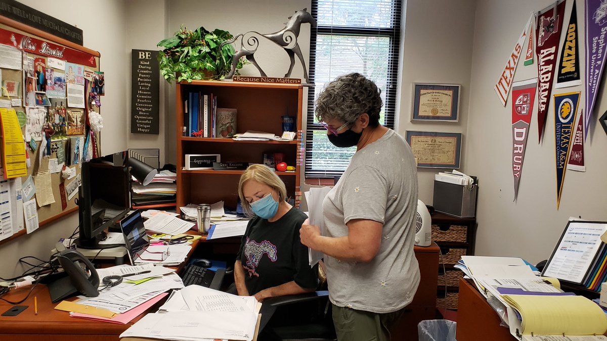 We need to give a shout out to all our RISD counselors who are busily working on course schedules for our students! We ❤ you!