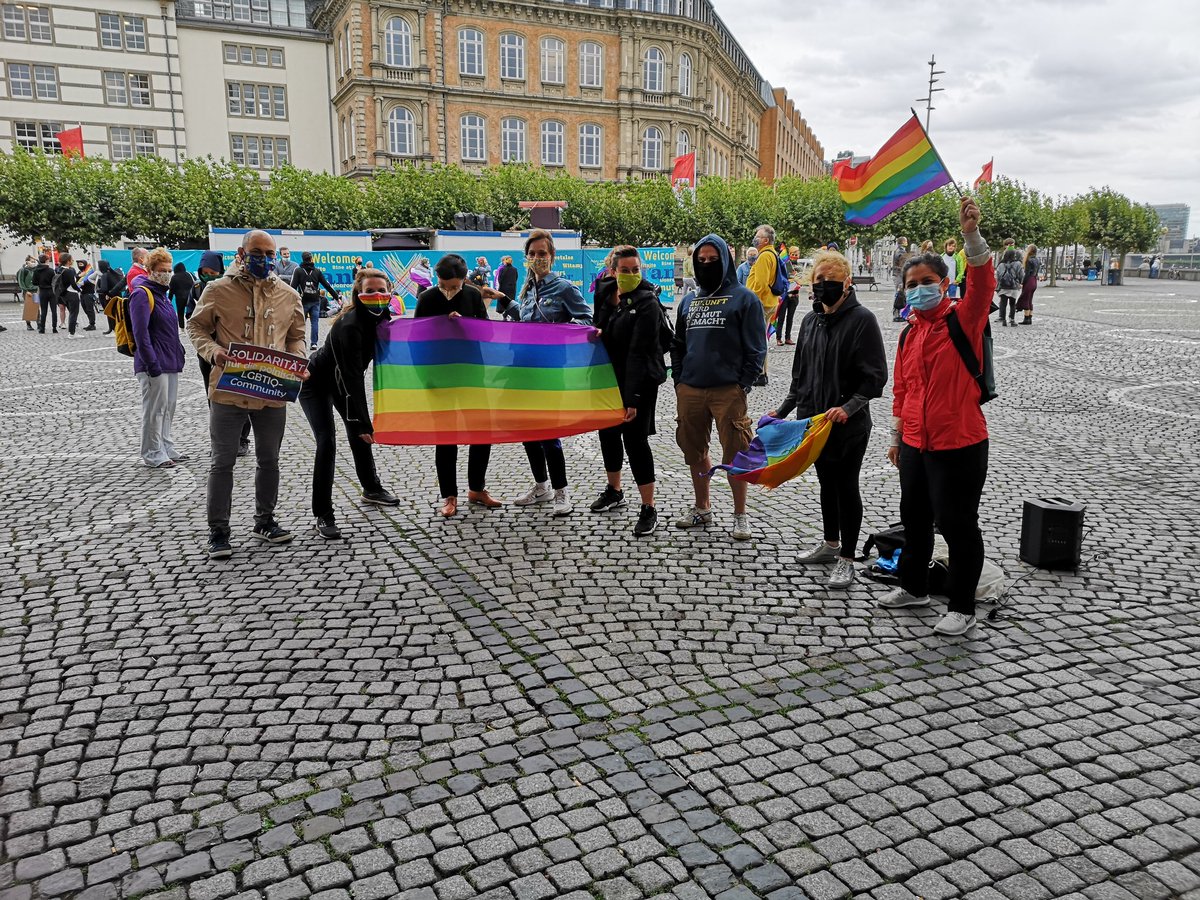 18:30h Die Queer Solidarnocs Demo auf dem Burgplatz ist beendet #queerSolidarnosc #margot #dus2608