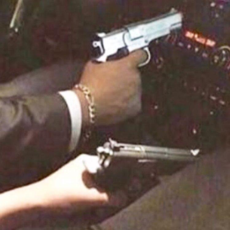 "Eşe dosta mutlu görün, Yansın için boşver."♣️
#odamafia 😘 :)