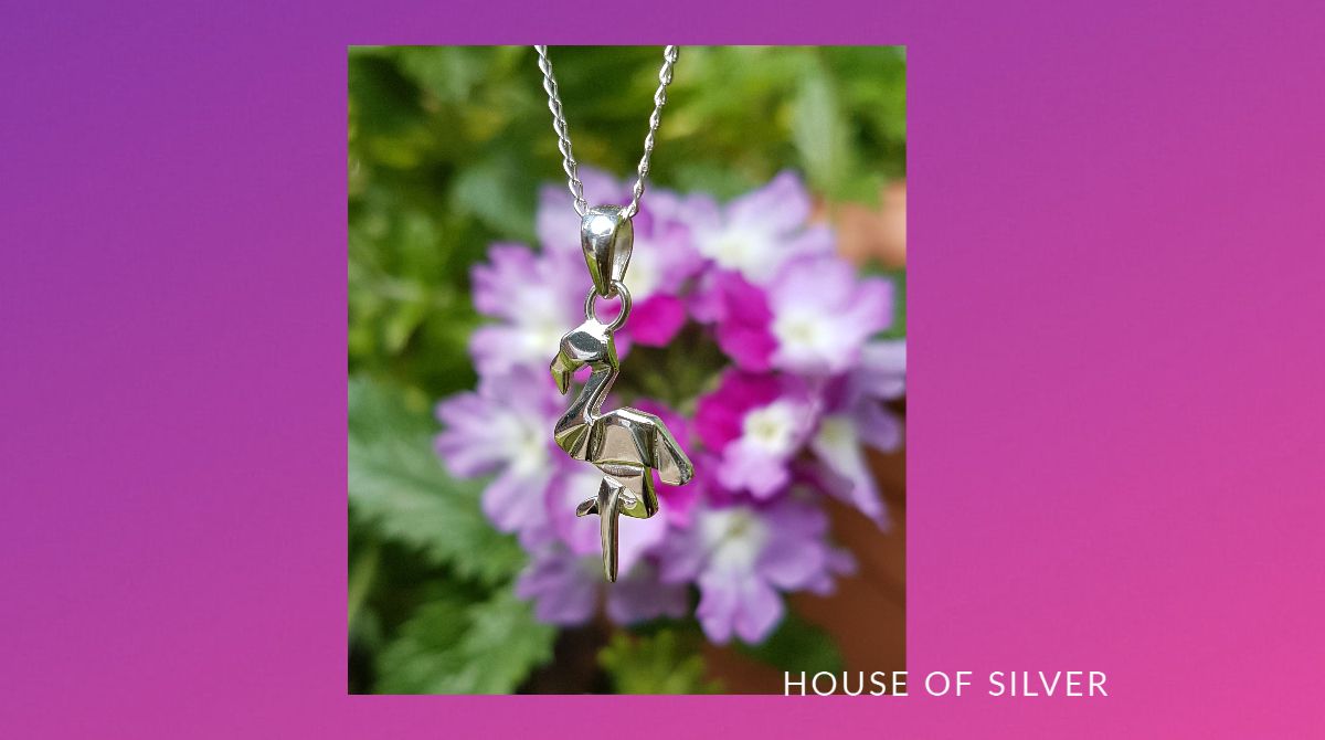 HouseofSilverUK's tweet photo. Flamingo Origami Pendant in Sterling silver
https://t.co/MNnLDxbjr9 https://t.co/IZlXsJeEix