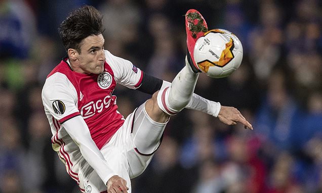AFCB_Fanly's tweet photo. TRANSFER NEWS RECAP: All the latest as Leicester plot move for Ajax left-back... #AFCB  https://t.co/BEHEFCnElS https://t.co/9kD4tcCnOH