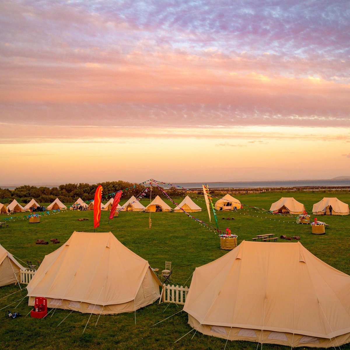 yogamaraescapes's tweet photo. We are delighted to be partnering with @GalwaySummer to provide a festival style flow by the sea this Saturday at 11:30am. Check out https://t.co/WUJFO12Hvc for more info 💙 #YogaMara #ThisIsGalway https://t.co/lc7B30Pwfj