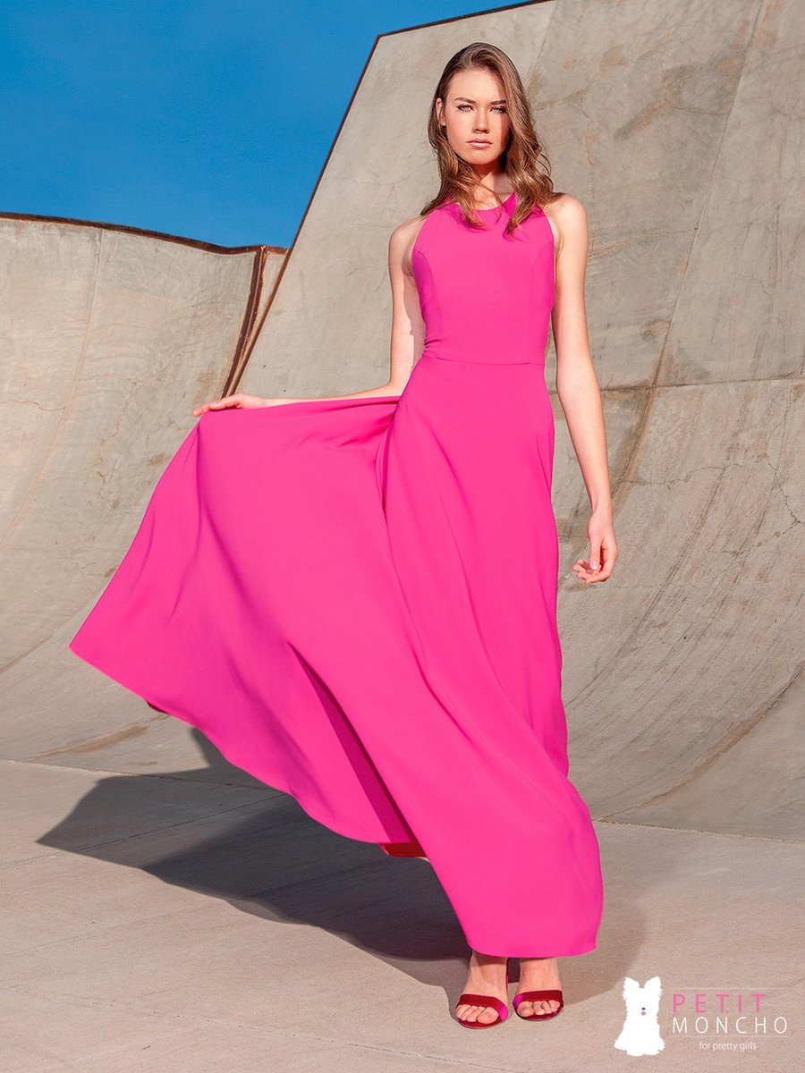 monchoheredia_'s tweet photo. Fucsia forever and ever. ¡Y espaldas al aire!
#vestido #petitmoncho #skategirl #modajoven #nosvamosdeboda #fiesta #bodas #coleccionverano20 #monchoherediaclothing #spanisfashionwear #invitadaperfecta #invitada10 https://t.co/fTyz6XZoMu