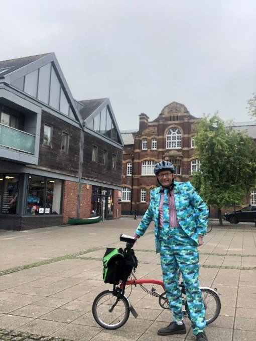 BromptonBicycle's tweet photo. .... And our best dressed male is Paul Williams from Torquay, UK! Eccentric and bright! #MyBWC #MyPRL https://t.co/pVtDukGEtl