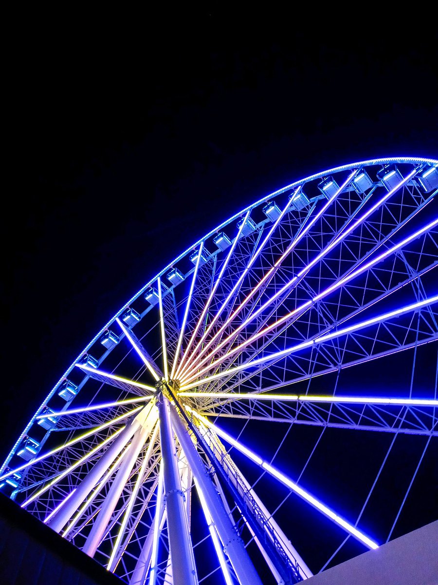 The St. Louis Wheel is proud to mark the centennial of women’s right to vote with purple, gold and white lights, the colors of the suffrage movement. 

After a 70-year battle, Secretary of State Bainbridge Colby signed the 19th Amendment on August 26, 1920. 

<a href="/LWVSTL/">League of Women Voters of Metro St. Louis 🟧</a> <a href="/LWV/">League of Women Voters of the US</a>