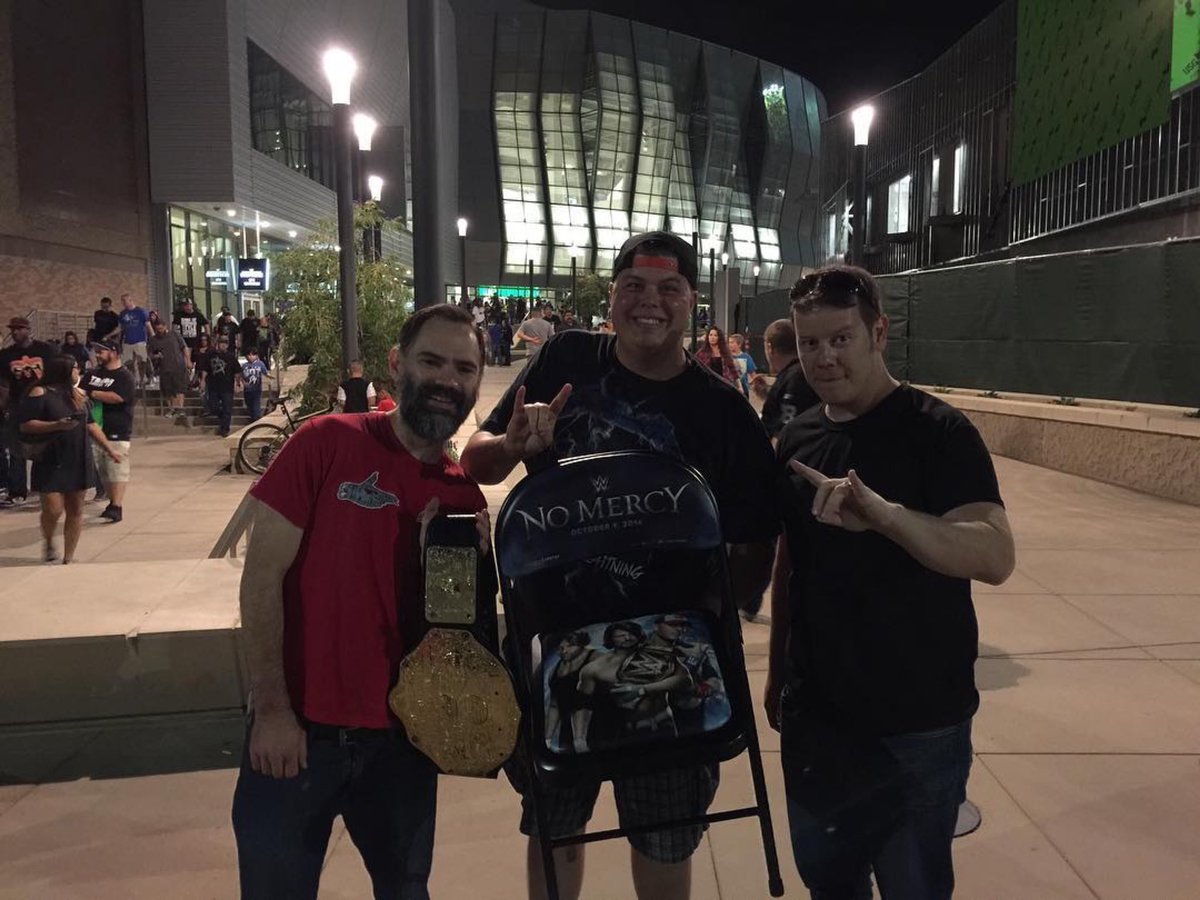 BabyHuey83's tweet photo. Happy belated Birthday to @JoyOfBearding, one half of my favorite Pro Wrestling Podcast, @SteveandLarson’s @REALGoingInRaw. Thank you for many years of entertainment and here’s to many more. Cheers!
#InTheKliq #SteveAndLarson #GoingInRaw https://t.co/Nwdqm6rKJi