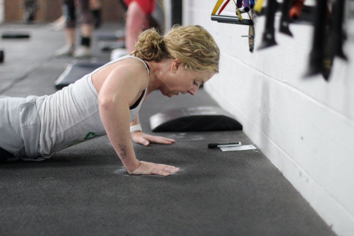 AlpineCrossFit's tweet image. What's the purpose behind the rest periods we program in our workouts? Check out this article from CrossFit to see why we use rest to train different energy systems more effectively. 
ow.ly/UQzX50B9RM2