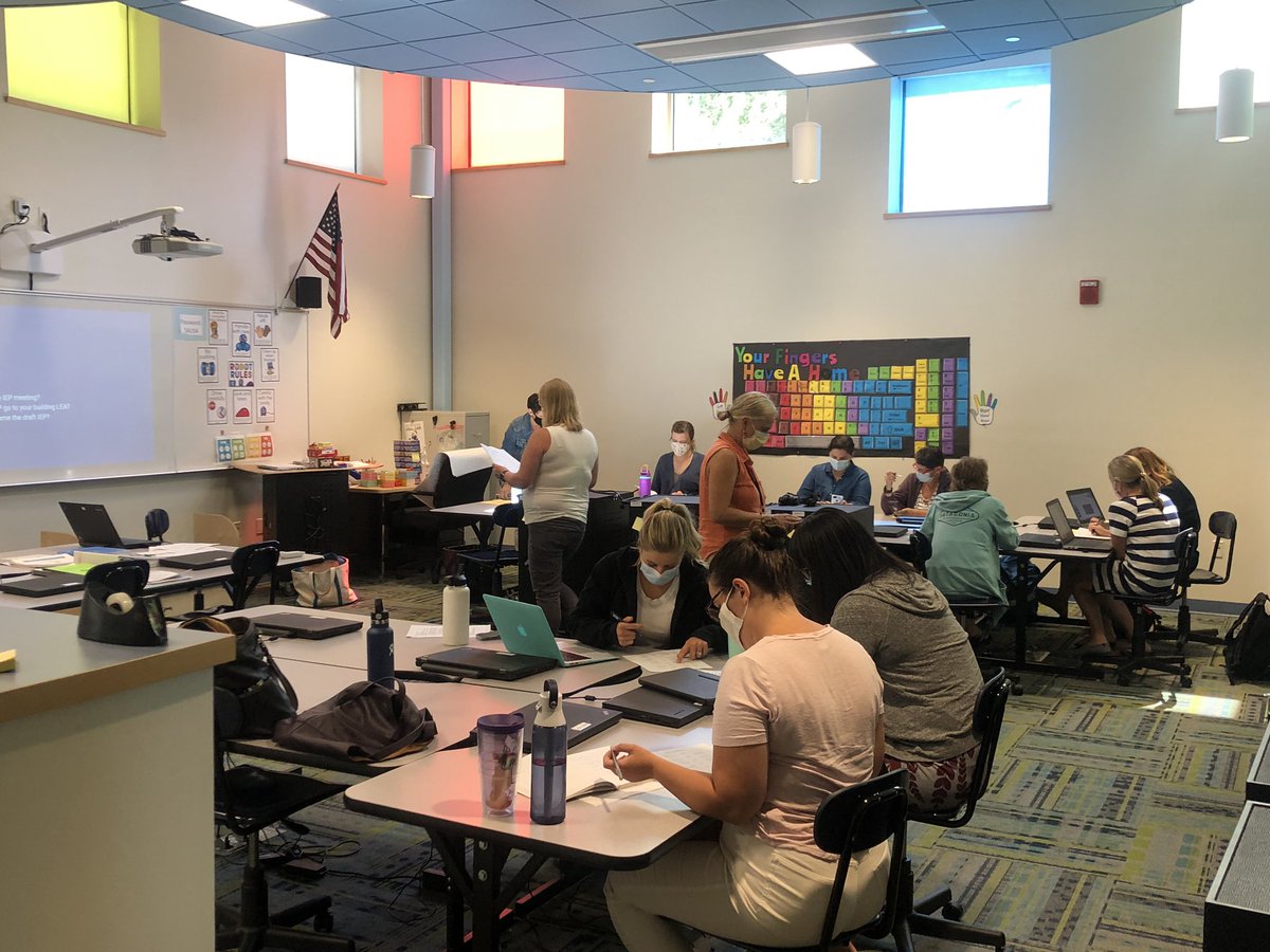 MrsMarcotteWAS's tweet image. The amazing Jen Hersom and Sarah Howard presenting to our new RSD Special Ed team at New Teacher Orientation! @rsd @RochNHSchool @SchoolStreetRSD @ChmStSchool