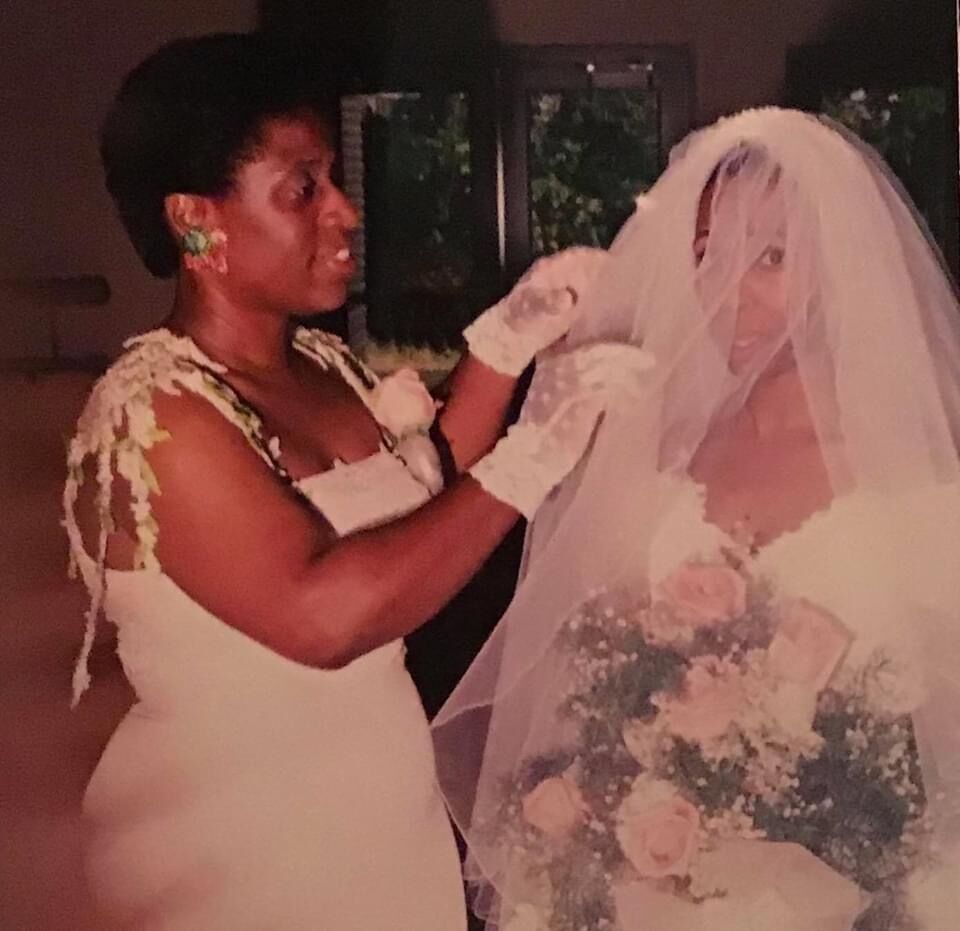 YolandaRabun's tweet photo. #WEDDING CONTROVERSY: 26 years ago 𝗠𝗬 #amazing 𝗠𝗢𝗧𝗛𝗘𝗥 walked me down the aisle to meet my hubby and it almost didn't happen. Someone said there was -no way- a woman could #escort the #bride. They didn't know who my momma was...👀. She walked me down the aisle. #singlem https://t.co/zHmK2yVBLb