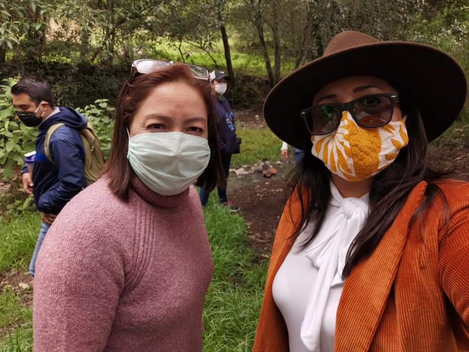 JudithAquixtla's tweet photo. Recorrido con la Diputada Maricarmen Cabrera e ingenieros de CEAS para revisión de proyectos de drenaje y tratamiento de aguas, en #Cuayuca y #SanAlfonso, #UnidosSomosMásFuertes en #Aquixtla estamos #TrabajandoParaTi
#SierraNortedePuebla
#EsmeraldaDeLaSierra https://t.co/2UeHjT6Ubp