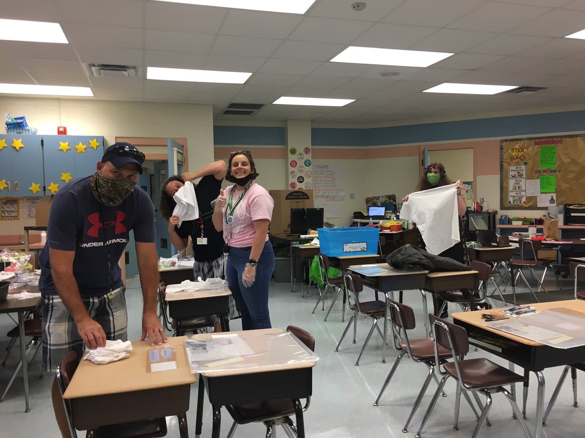 Amanda Collier tweet media