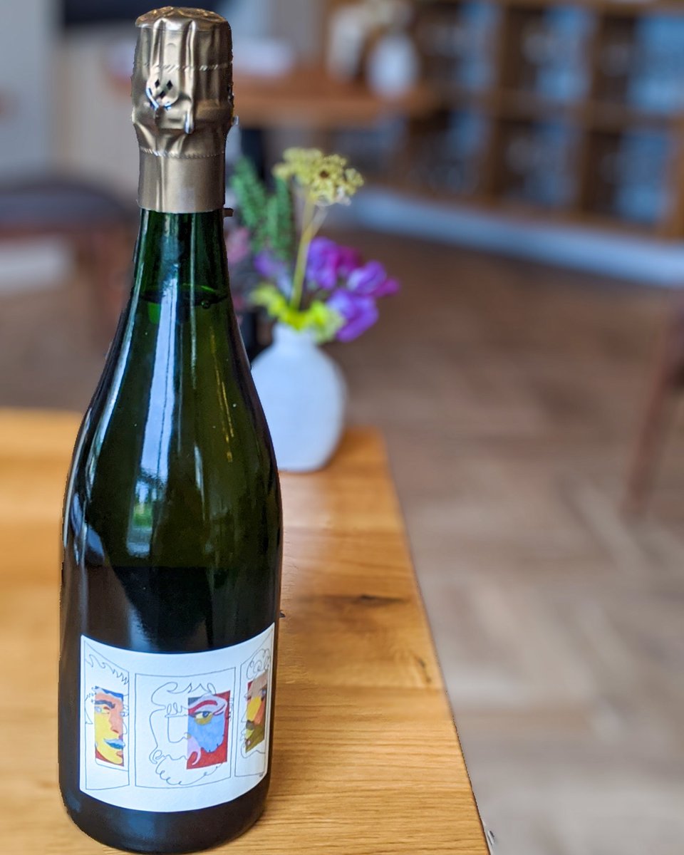Our new house champagne from Timothée Stroebel, a blend of Chardonnay, Pinot Meunier and Pinot Noir.