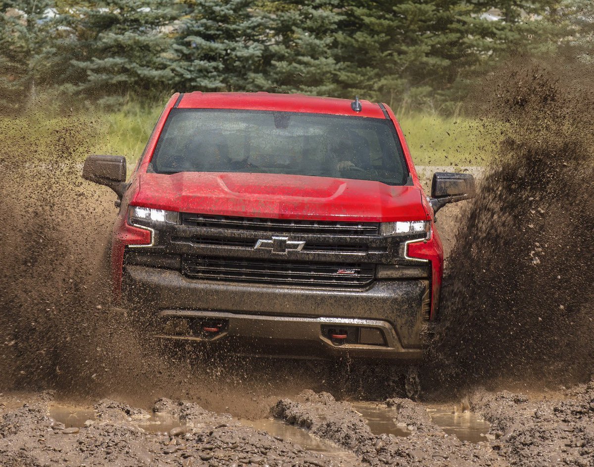 MedvedCBGMC's tweet photo. 2022 CHEVROLET SILVERADO, GMC SIERRA WILL NOW GET SIGNIFICANT UPDATES: https://t.co/amOLVwI0p1 https://t.co/BXLus8L8dU
