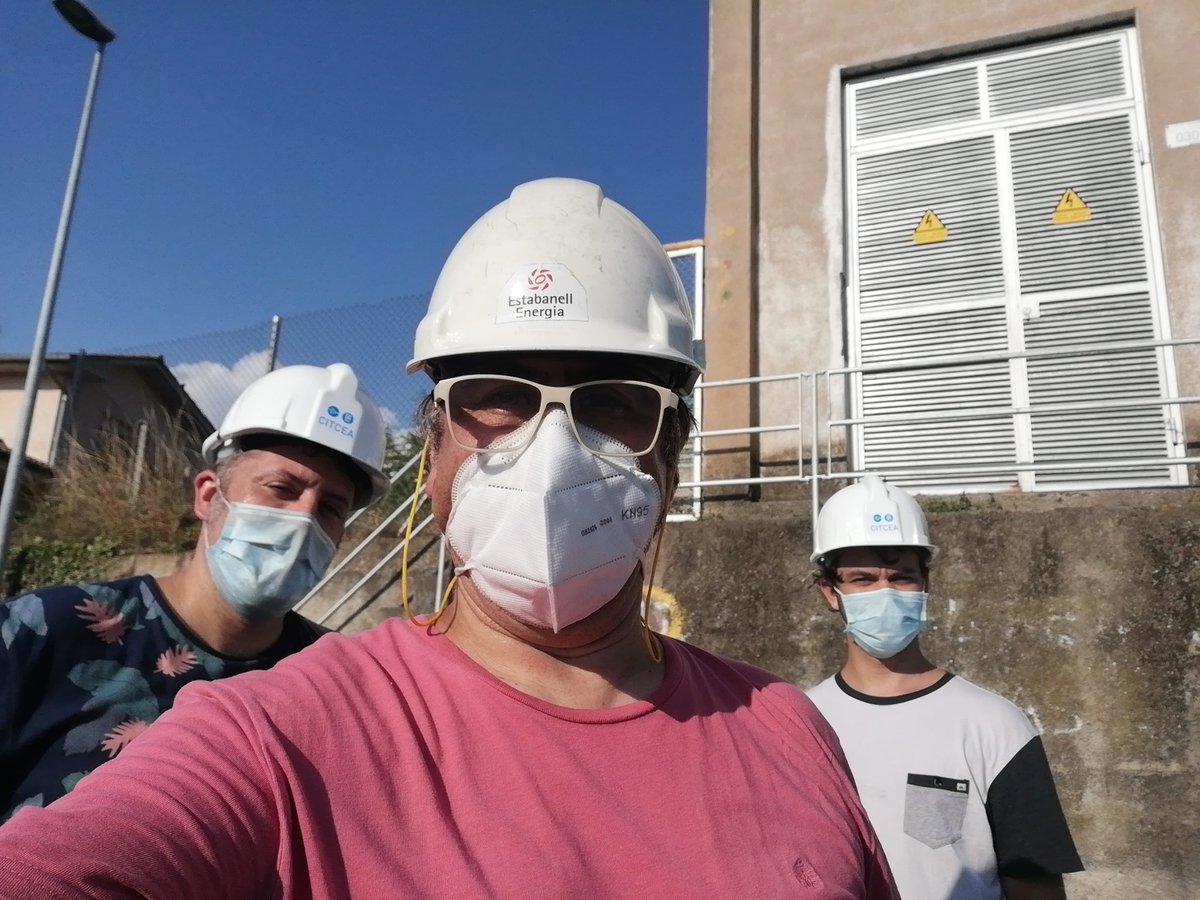 rgallartf's tweet photo. Today, we have been working in Power Electrònics Device @RESOLVD_EU  integration project.
We were testing the new development of the Dual-Active Bridge  from @CITCEA_UPC and also we were providing data information from LV switch-gear to SCADA. https://t.co/frBwq9Wp3G