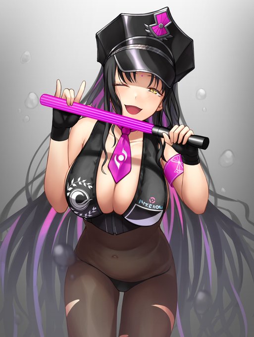 #FGO
水着キアラ第二再臨の
「マゾ豚の皆さ～ん、取締まりの時間ですわ～♡」
が個人的にはツボだった 