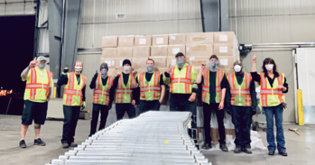 nickinlogistics's tweet photo. Lynden International's overnight turnaround for charter of PPE https://t.co/tCV93pClPX #logistics https://t.co/Ub1klyx4ph