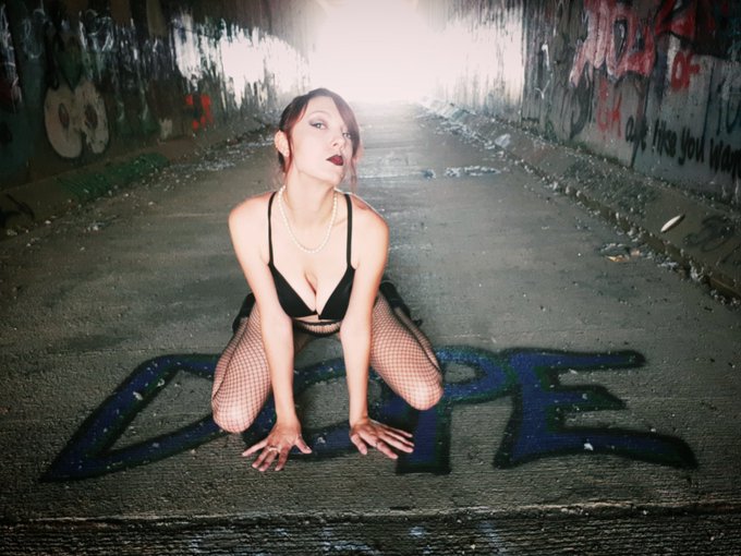 Subscribe to my onlyfans to see the rest of this shoot (and over 100 more HOT photos) https://t.co/HoQEOhJAdL<a href="/tag/lingerie"class="tags"><span>#lingerie</span></a><a href="/tag/beautiful"class="tags"><span>#beautiful</span></a><a href="/tag/art"class="tags"><span>#art</span></a><a href="/tag/sexy"class="tags"><span>#sexy</span></a><a href="/tag/hot"class="tags"><span>#hot</span></a><a href="/tag/hottie"class="tags"><span>#hottie</span></a><a href="/tag/redhead"class="tags"><span>#redhead</span></a>