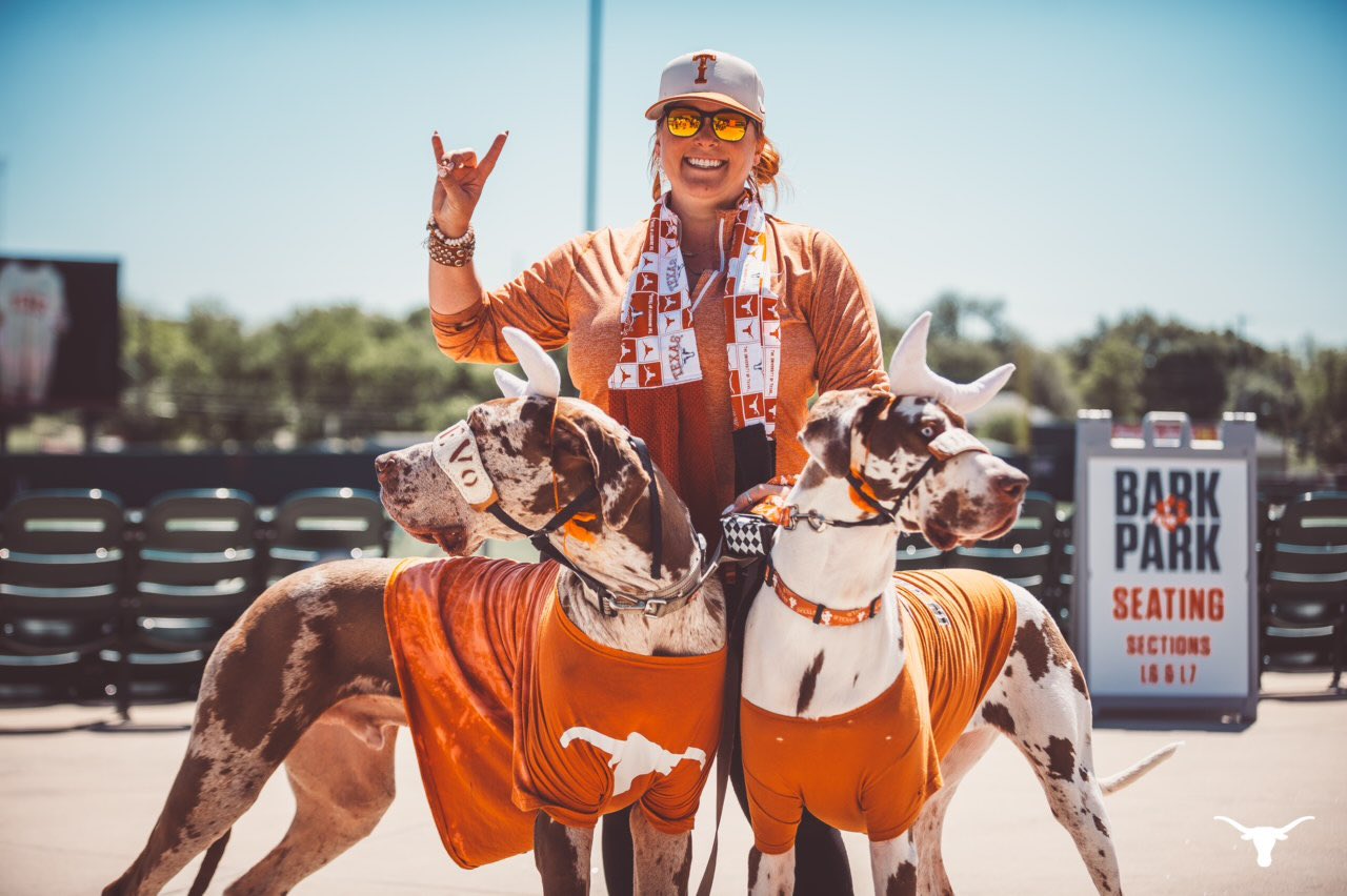 EgXmJs9XgAAEpkp?format=jpg&name=large