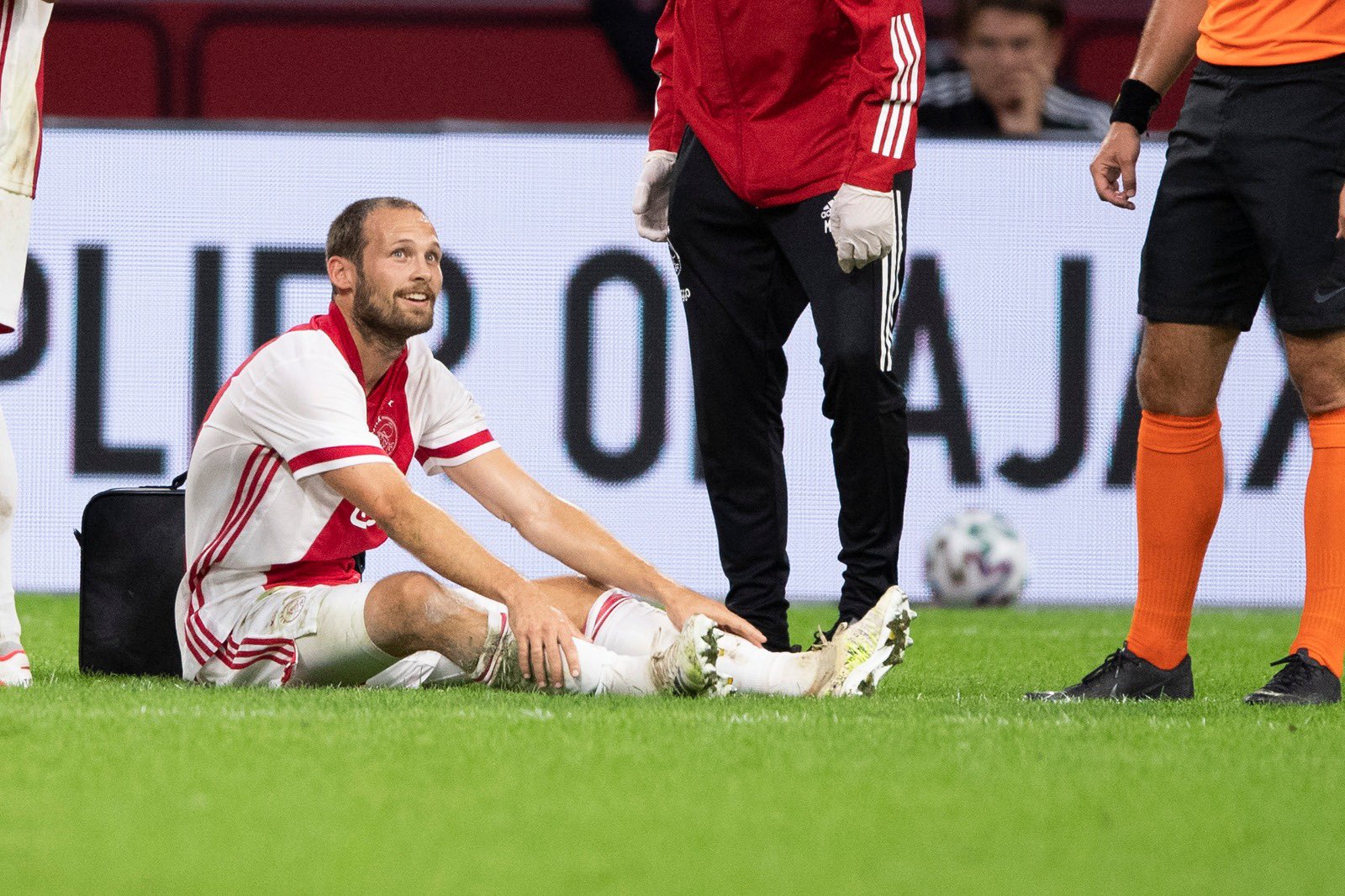 Blind Agrees And Signs New Ajax Contract Extension