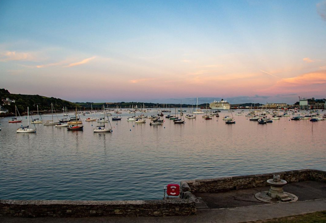 theworkingboat's tweet photo. Our favourite view 💙 📷: tothandcotravels via our Instagram

#lovefalmouth #explorecornwall #cornishlife #falmouth #falmouthharbour #lifeonthewater #harbour #falmouthviews #views #theworkingboatviews #theworkingboat #viewsfordays #coastpath #cornishcoastpath #cornwall https://t.co/V15EXFkCyv