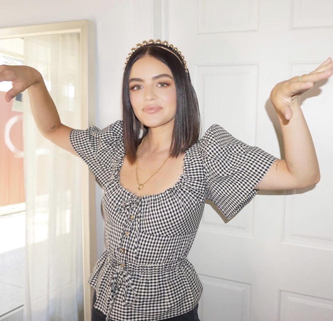 LucyHaleSpain5's tweet photo. #LucyInstagram

Nuevas fotos de @lucyhale😍😂 #3 https://t.co/RM7CpPpJSF
