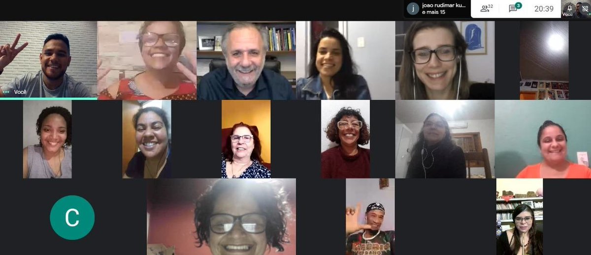 crismedeirospoa's tweet image. Noite de encontro, 🗣 de plenária da Bonja!
Que momento!!! 🙏🏽
#VezdasComunidades #MulheresnaPolítica #Eleições2020
@ManuelaDavila @MiguelSRossetto