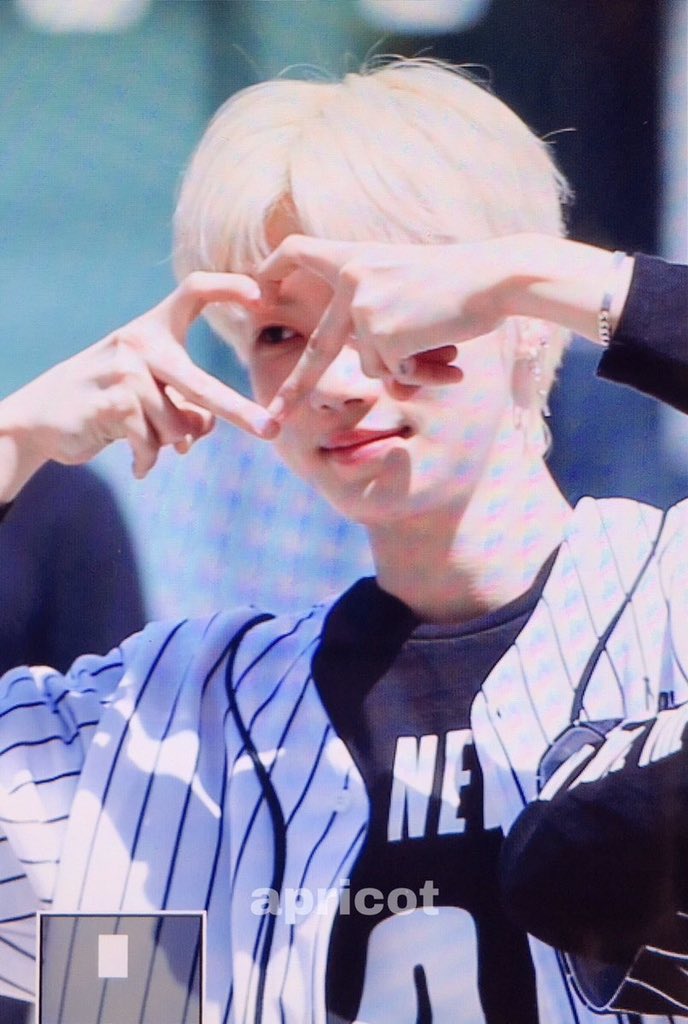 also give u tons of love & cuddles!!