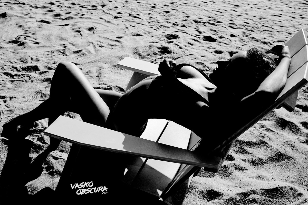 Creative black and white photo of Toronto model Asha Urielle. We shot this while creating content for Diablo Swimwear's look book. #vaskoobscura #ashaurielle #torontophotographer #GTAPhotographers #photography #bikinimodel #follow