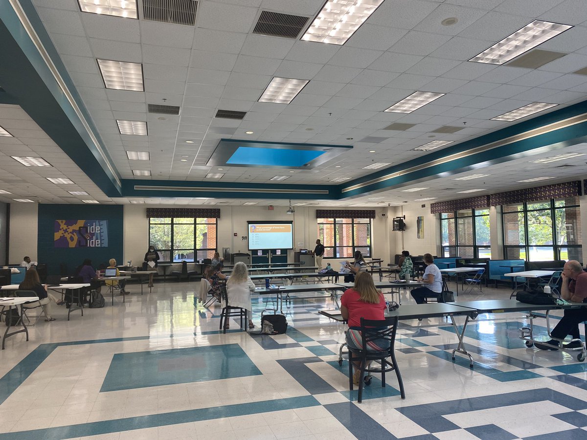 NNPSWoodside's tweet photo. It was great to welcome our Instuctional Lead Team today.  Even behind masks &amp; from a distance we are still #WoodsideStrong #SideBySide #TeamNNPS https://t.co/RNl45FKheu