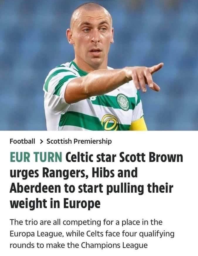 football images that precede unfortunate events (@cursedfootball) on Twitter photo 