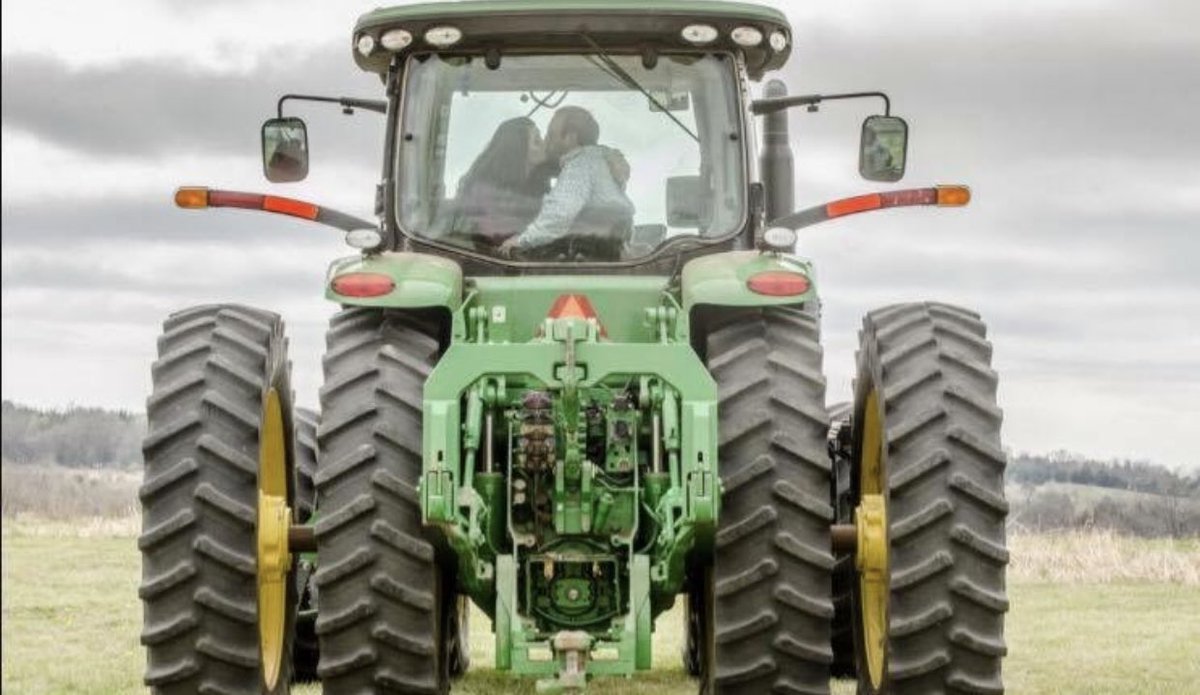 theordinaryfar1's tweet photo. Here is this weeks blog! I talk about finding independence as a Farm Wife! Read it, and share it with someone you think can relate! https://t.co/db6YG7ipuy https://t.co/cfgMjWriWA