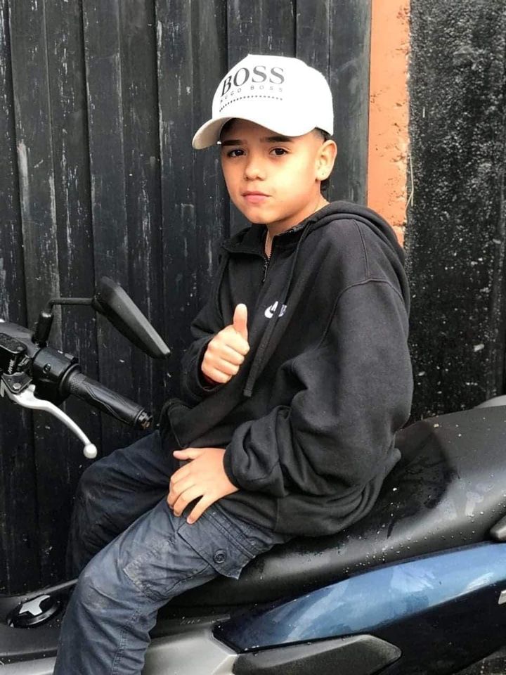 Unwachopi0la's tweet image. Los de ahora con 10 años // yo cuando tenia 10 años