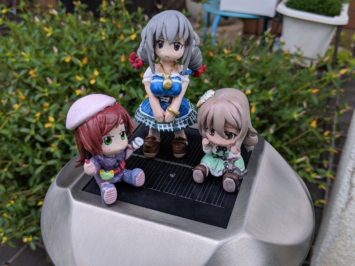 Twoucan 榊原里美 の注目ツイート モデル