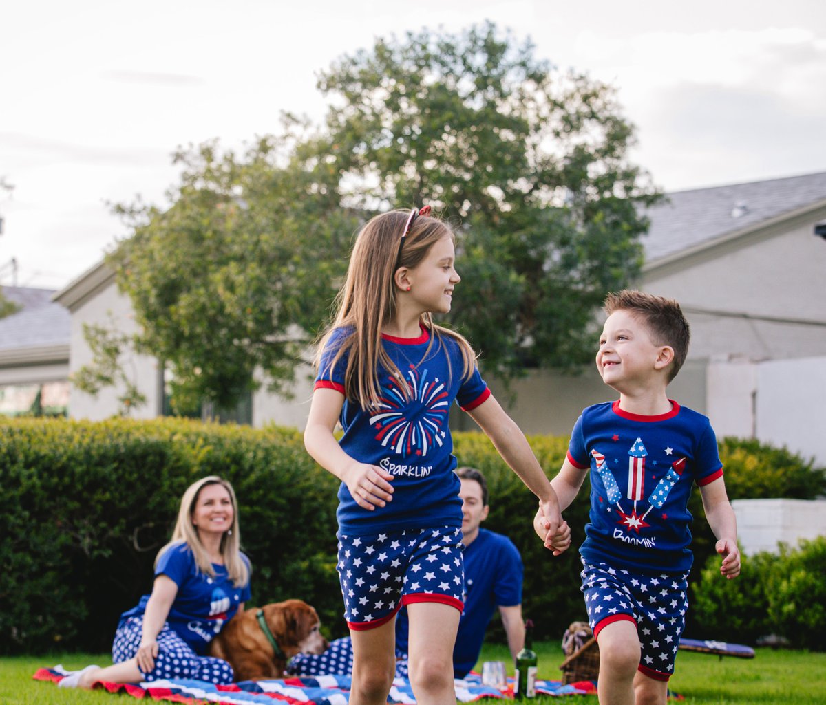 Sleepyheads01's tweet image. We are looking forward to Labor Day! Shop this patriotic pj for you and your family and enjoy 15% off! Use code: LABORDAY15 at checkout! Offer ends 9/1. 
bit.ly/3cDqr8H
💙
❤️
💙
❤️
#LaborDay #FamilyMatchingPajamas #Pajamas  #redwhiteandblue #PatrioticPjs #funpajamas