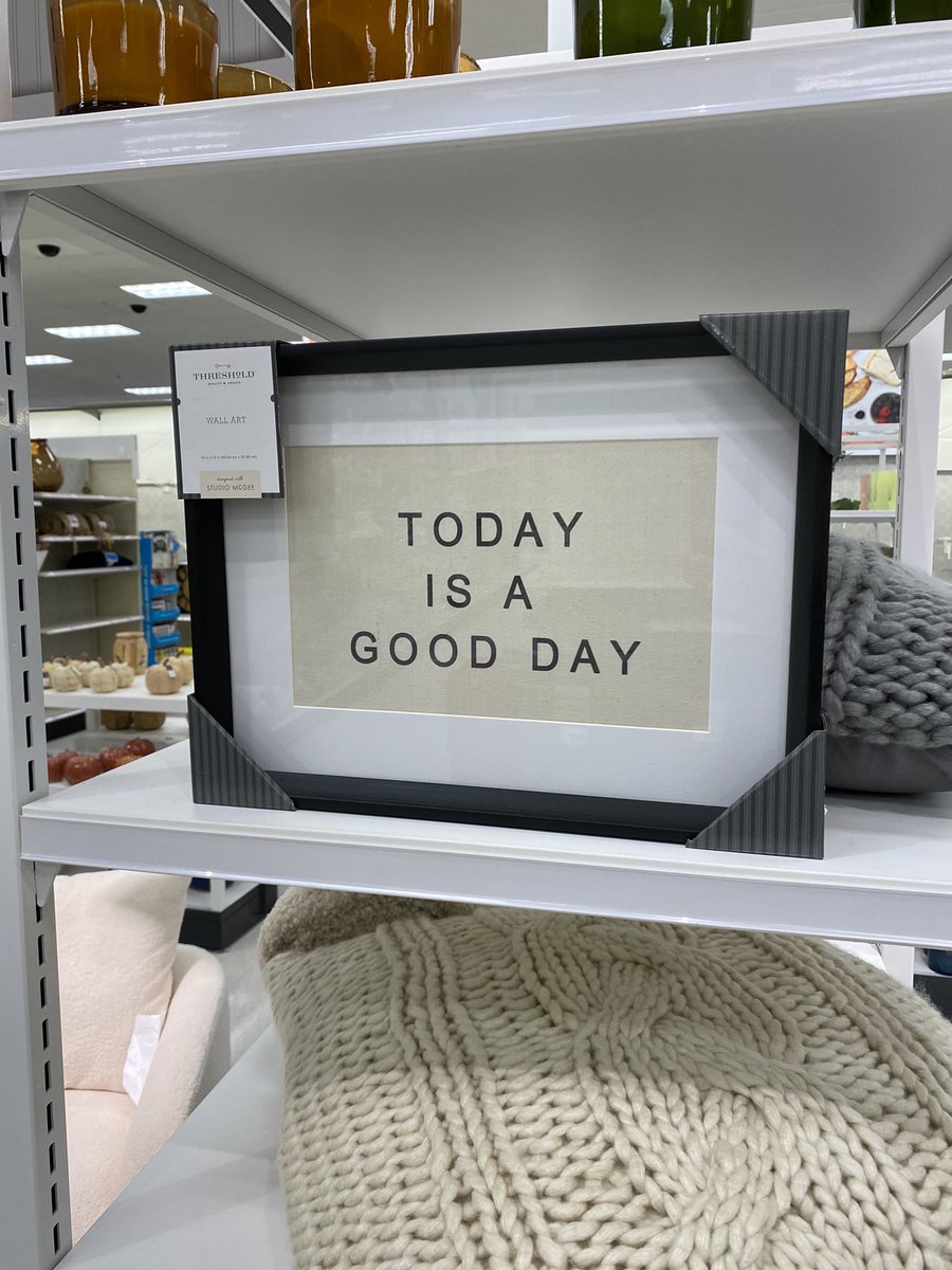 ZionSoldier08's tweet photo. Saw this while shopping the other day.... so I fixed it! @StarTrek #worf #klingon #StarTrek https://t.co/YCOP2Eyw8e