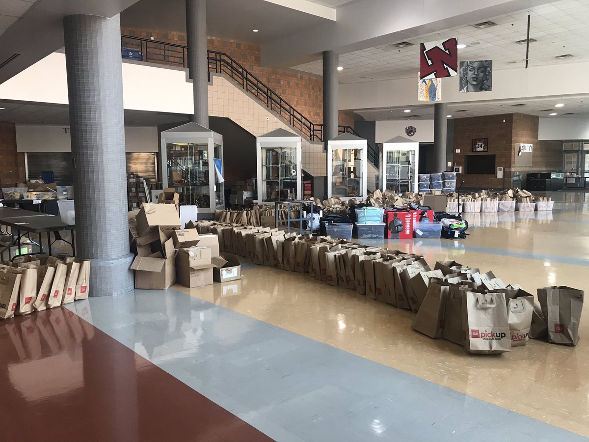 LisaHolien's tweet photo. From in boxes to deployment ready. My heart is full tonight. About 700 mobile school supply packs done, with more coming. Tomorrow is the day! We still need help from 4-7p.m tomorrow, so join us. It’s one of the best days of the year.                   https://t.co/hpxL1ENMbk https://t.co/G5uVToja7e