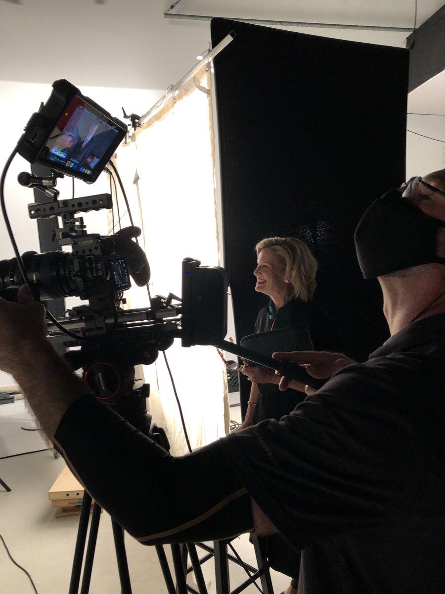 copperwing's tweet photo. Great video shoot in the studio today. Inspiring interviews with leadership from Coca-Cola United for an upcoming video for the Alabama Beverage Association. @ALBeverageAssn #CopperwingDesign #IgnitePassion https://t.co/Lg6co6HSaa
