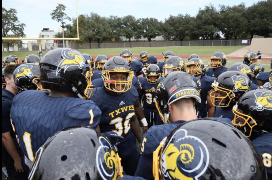 RJE_LII's tweet photo. Blessed to recieve an offical offer from Texas Wesleyan University! Thank you @Coach_ChrisD for the opportunity! #21ramstreet @CoachHGonzales @davidfolse @RecruitLouisian @MandevilleFB https://t.co/YAaHOjL2oo