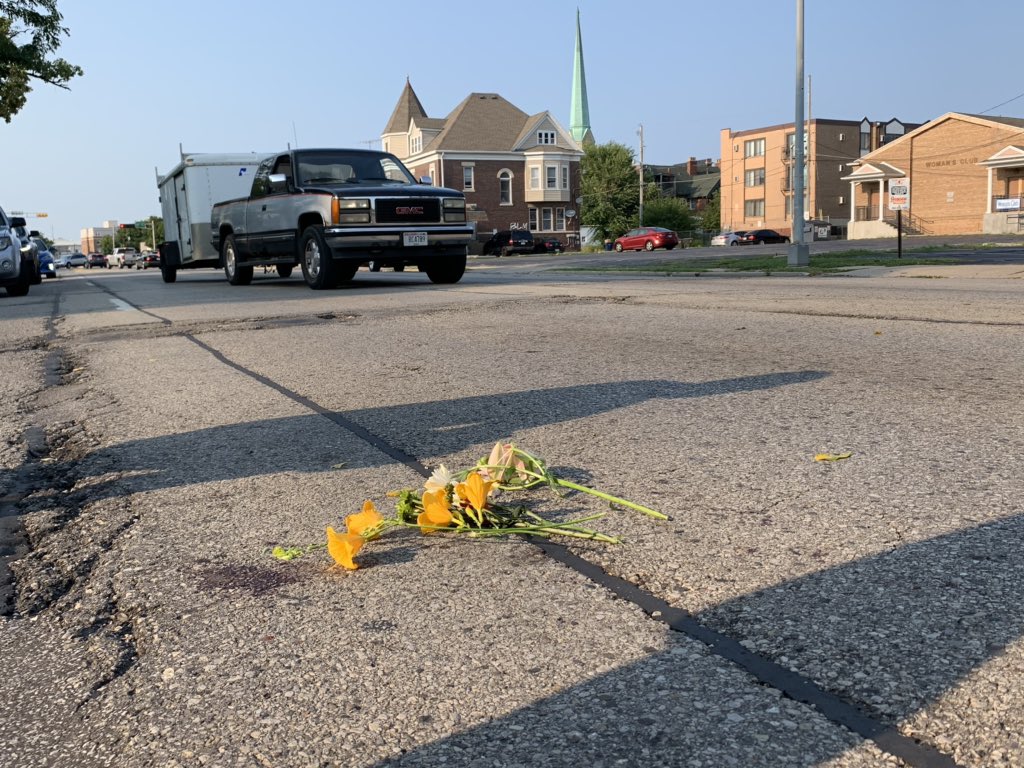 Community members gathered at 61/Sheridan & 63/Sheridan, the two locations where people were shot and killed last night. They prayed, dropped flowers and released balloons in their honor.  #Kenosha